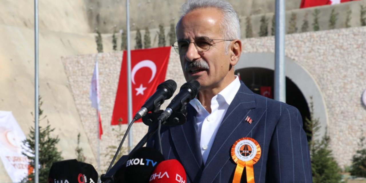 Bakan Uraloğlu: Türkiye'nin dört bir yanını yüksek standartlı yollarla donattık