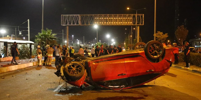 Kontrolden çıkan araç kaldırımda ölüme neden oldu