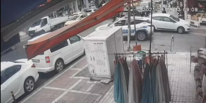 Esenyurt’ta kaçan şüpheliyi durdurmak isteyen polis metrelerce sürüklendi
