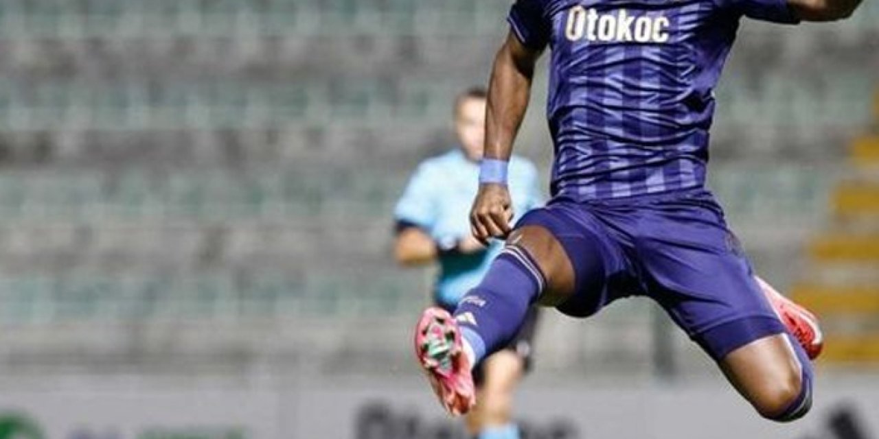 Fener'de şok üstüne şok: O yıldız evinden çıkarıldı