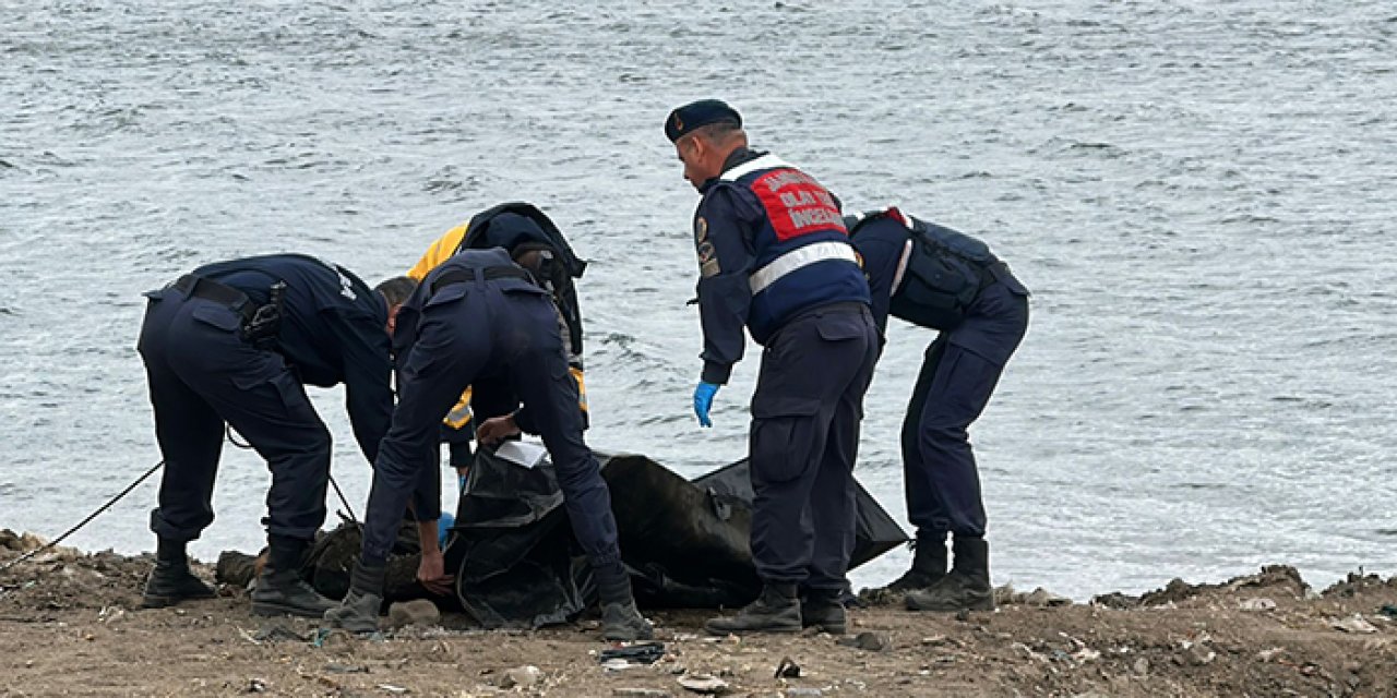 Edirne’de Meriç Nehri’nde erkek cesedi bulundu