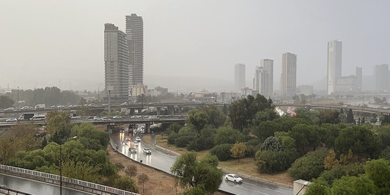 Kurak yazın ardından İzmir’e rahatlatan yağmur
