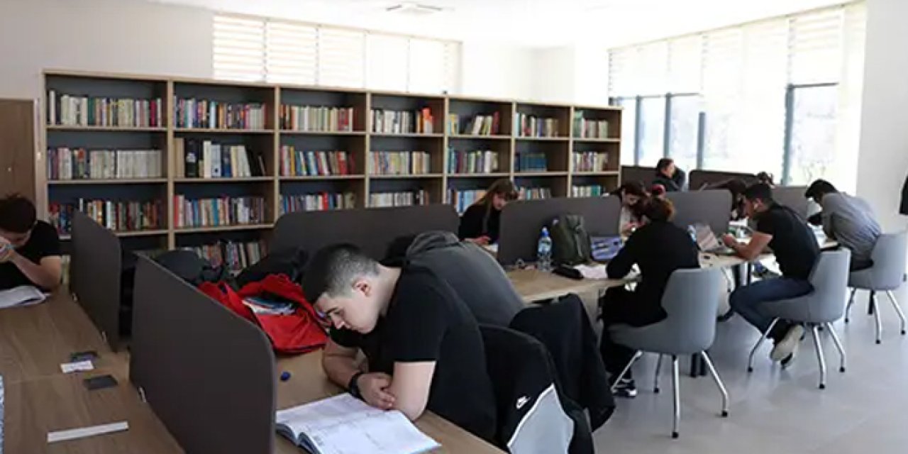 Çankaya Belediyesi’nden kütüphane hizmeti vatandaşların kullanımına sunuldu