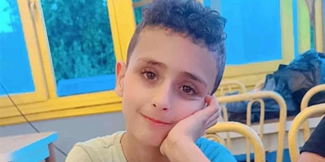 11 yaşındaki Mehmet, otomobilin çarpmasıyla hayatını kaybetti