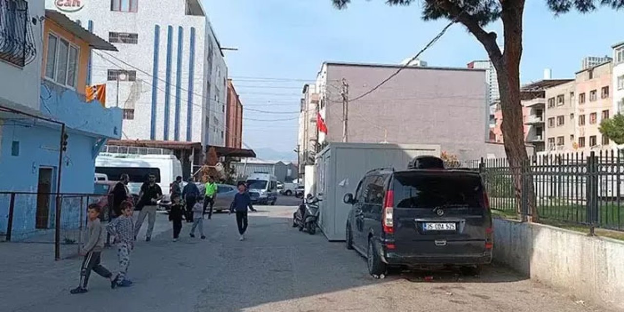 İzmir’de eski eş dehşeti: Sokakta bıçaklandı
