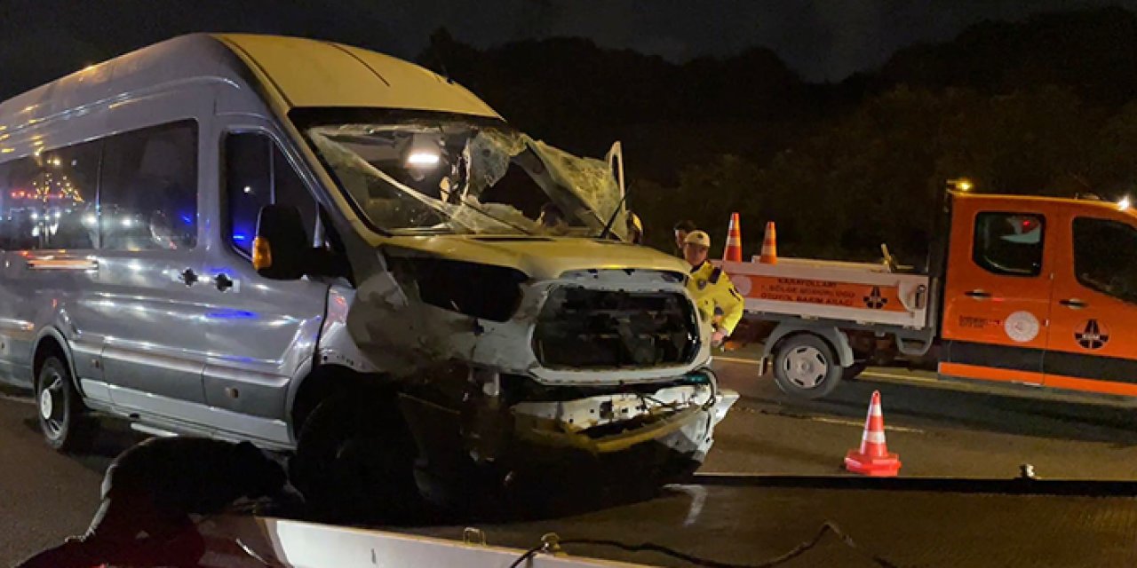 İstanbul'da işçi servisi kaza yaptı: 3 yaralı