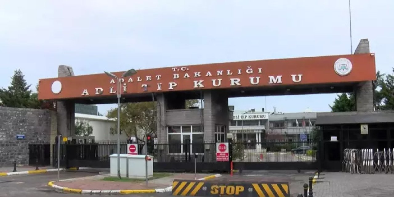 Beylikdüzü’nde otomobilin çarptığı motokurye hayatını kaybetti