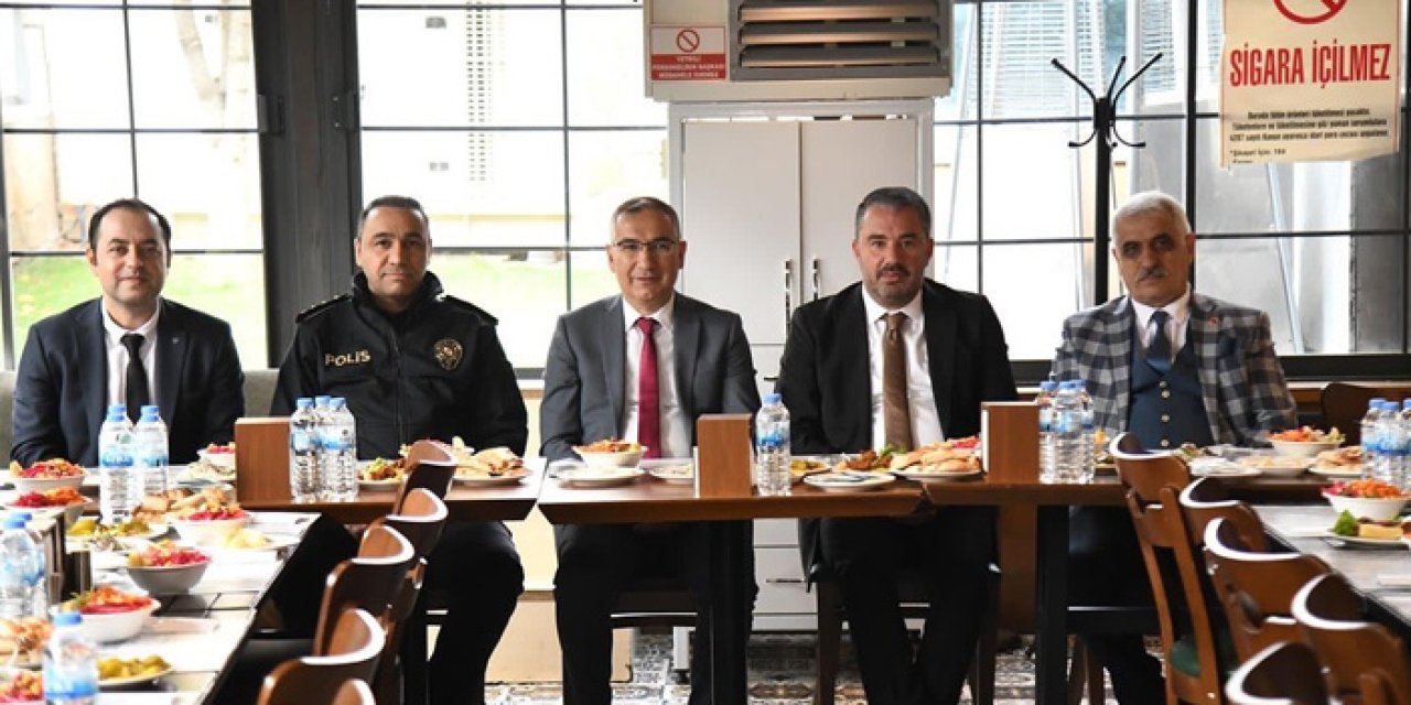 Pursaklar’da Muhtarlar Günü’nde birlik ve dayanışma mesajı