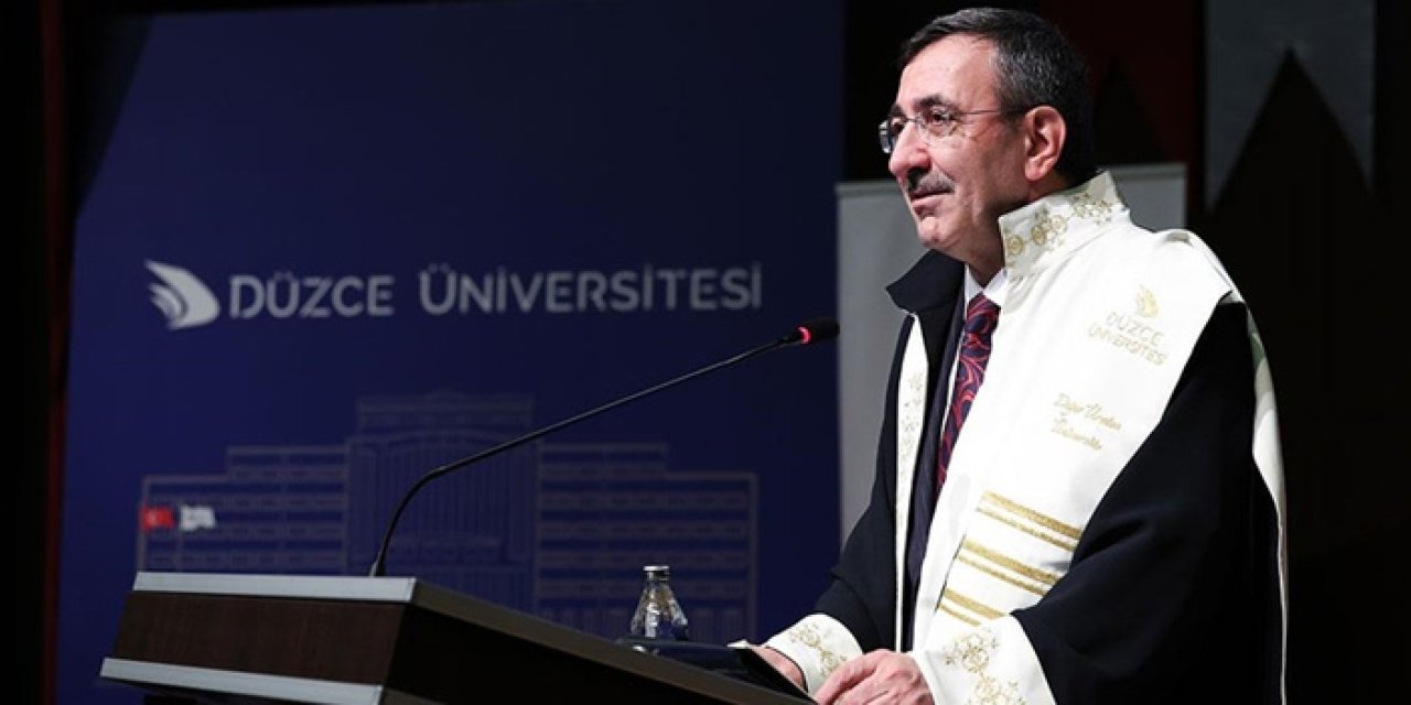 Cumhurbaşkanı Yardımcısı Cevdet Yılmaz’a fahri profesörlük unvanı verildi