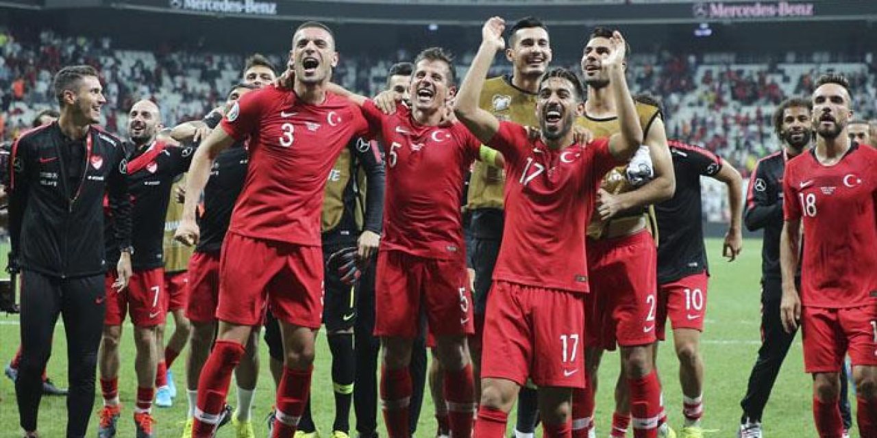 Şok transfer! Milli stoper Fenerbahçe’ye mi geliyor?