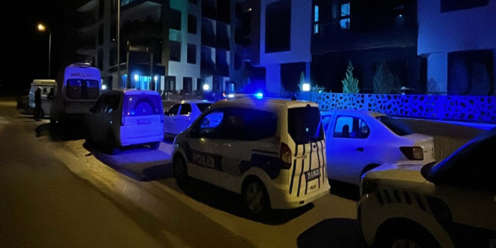 İzmir Torbalı'da Korkunç Olay: Anne, Baba ve Oğul Evde Ölü Bulundu