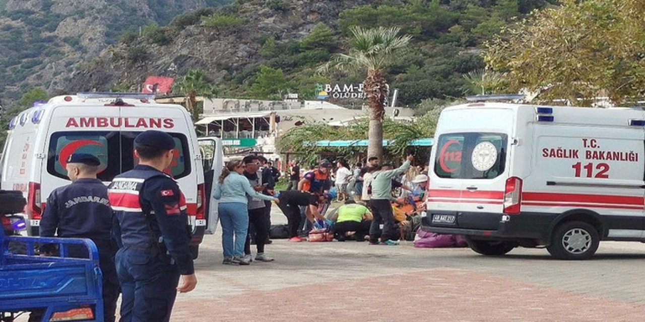 Fethiye'de Korkutan Kaza: Hava Oyunları Festivali'nde Paraşütler Çarpıştı, 3 Yaralı
