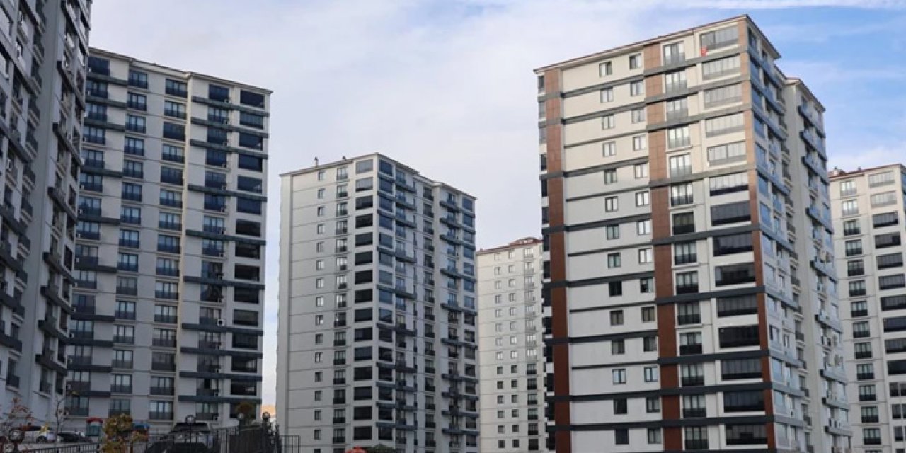 Aidat 27 bin lirayı buldu, site sakinleri isyan etti