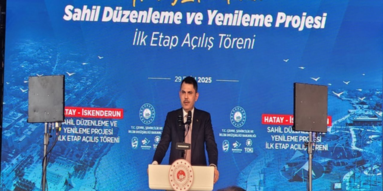 Bakan Kurum: Sındırgı'daki yapıları teker teker tarıyoruz