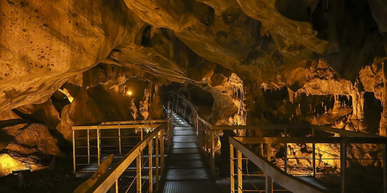 Gölbaşı’nda Tulumtaş Mağarası ziyaret saatleri genişletildi