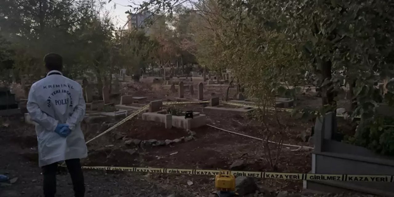 Siverek’te Mezarlıkta Gömülmemiş Bebek Cesedi Bulundu
