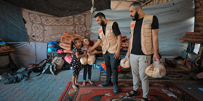 Hak İnsani Yardım Derneği: “Mazlumun olduğu her yerdeyiz”