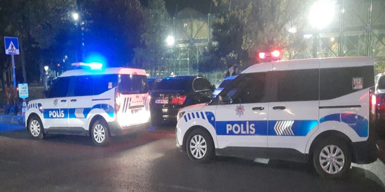 Kayseri’de parkta bıçaklı kavga: 1 yaralı