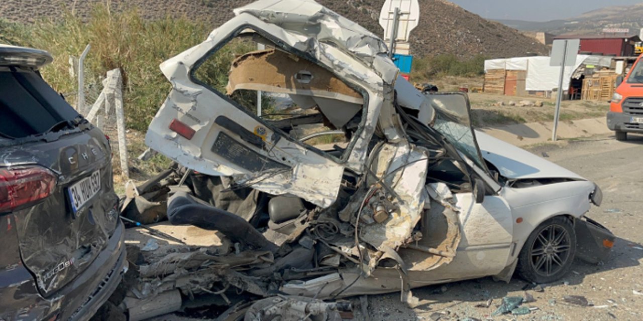 Hatay’da kamyon kazası: 6 araç hasar gördü, 4 kişi yaralandı