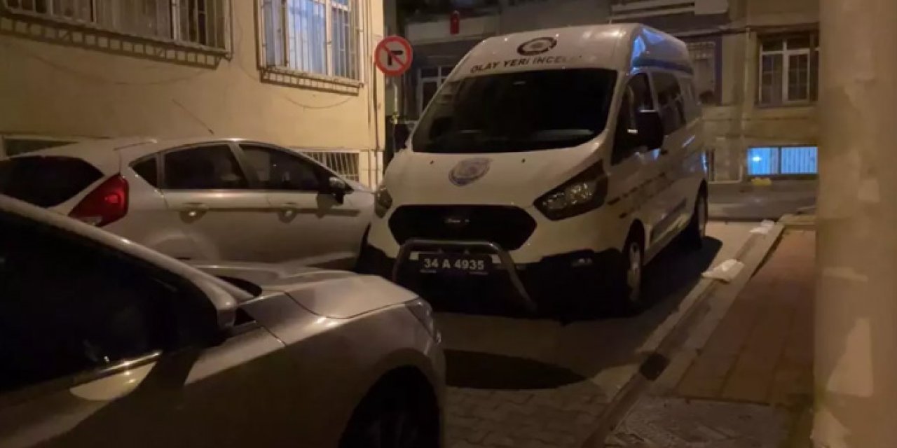 Fatih’te Kanlı Gece: Evinin Önünde Silahlı Saldırıya Uğradı