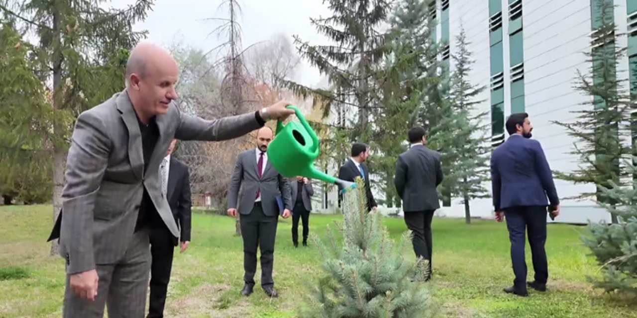 YÖK Başkanı Özvar’dan anlamlı adım: Ankara’da mavi ladinle “Geleceğe Nefes”