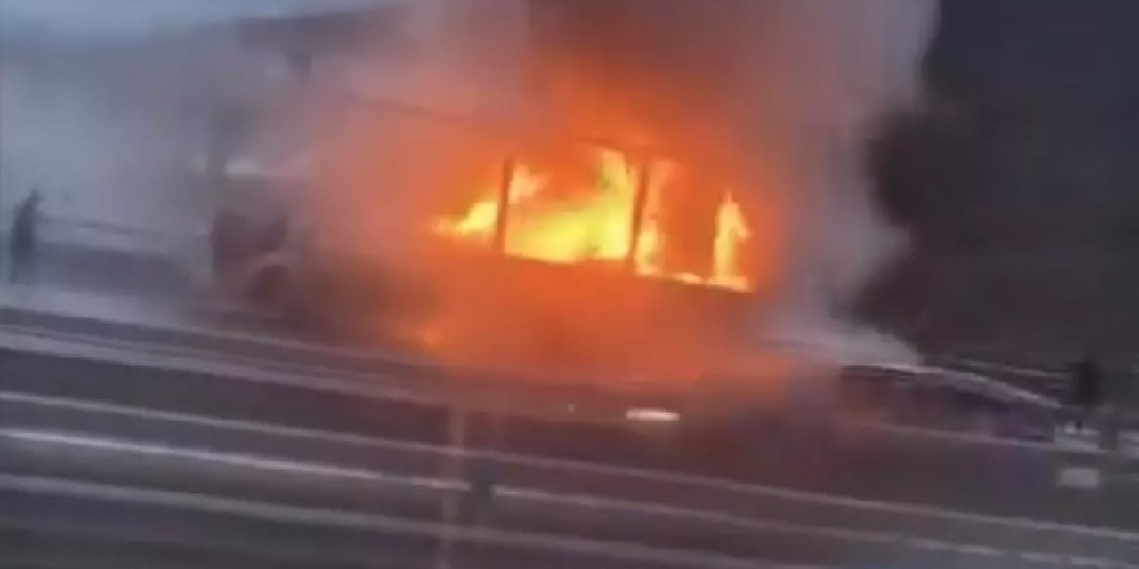 Kuzey Marmara Otoyolu’nda seyir halindeki kamyon alev aldı