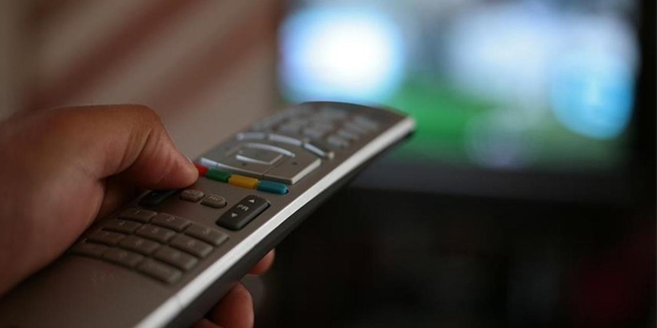RTÜK Verileri: 65 Yaş Üstü Günde 5 Saatten Fazla TV İzliyor