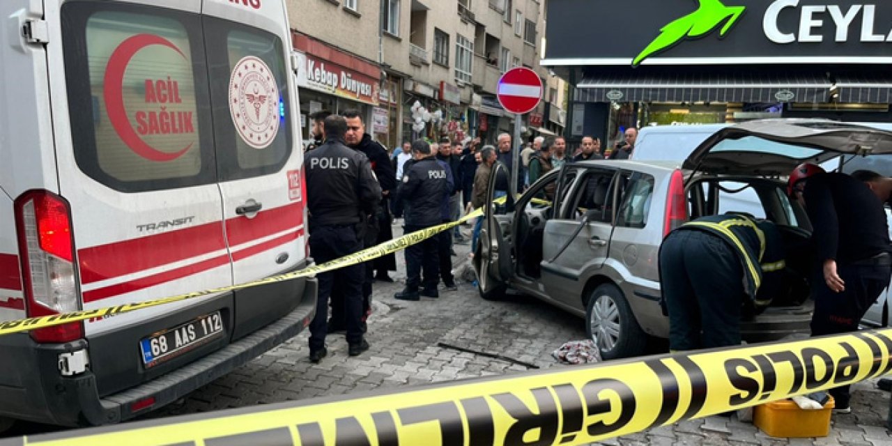 Aksaray’da Seyir Halindeki Otomobilde Piknik Tüpü Patladı