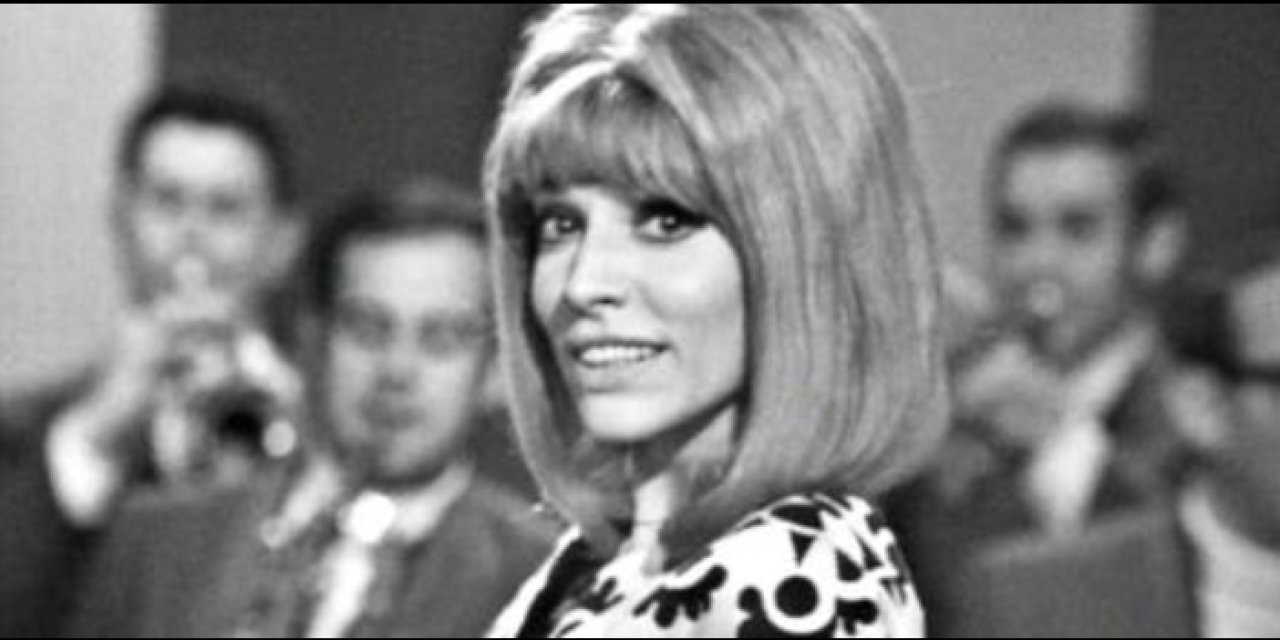 Ünlü şarkıcı huzurevinde korkunç şekilde öldürüldü