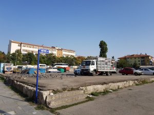 Balgat'ta pazar yerine otopark talebi