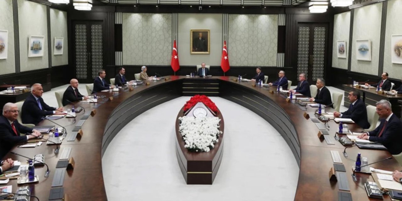 Kabine’de gündem yoğun: Uçak kazası masaya yatırılacak