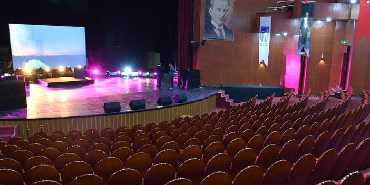 Ankara’da “Hoş Geldin Aziz’im” tiyatrosu sahne alacak