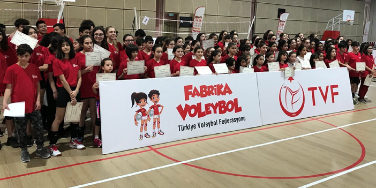 ABB duyurdu: Sincan’da yeni voleybol okulu açılıyor