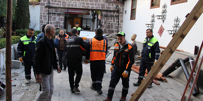 Hamamönü karıştı: Neyhane Kültür Evi boşaltıldı