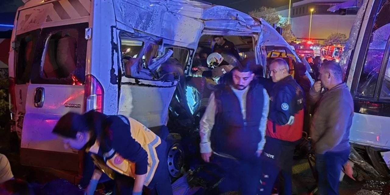 İşçi servisi kazasında can pazarı: 13 yaralı!