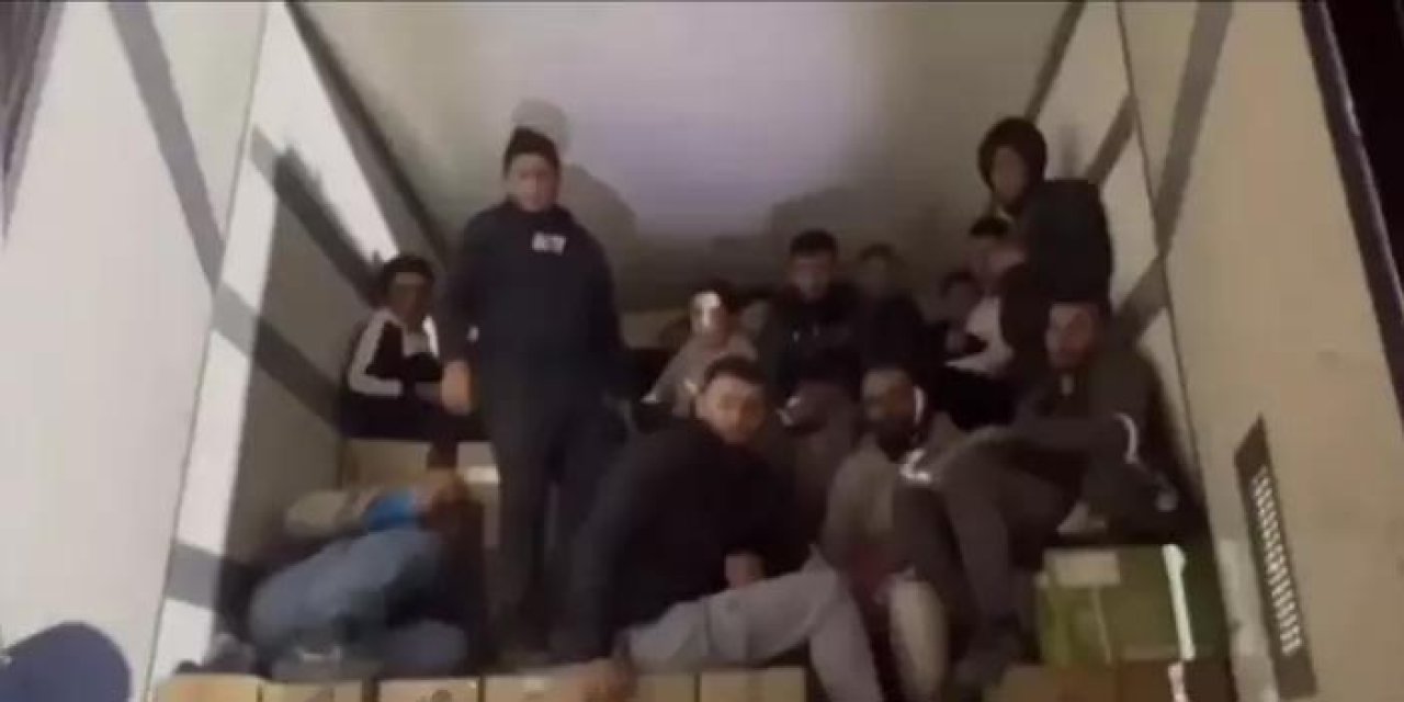 Hatay’da TIR’da 16 kaçak göçmen yakalandı