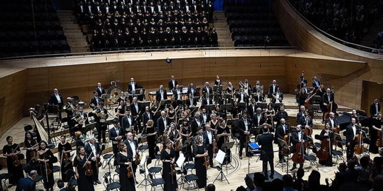 Ankara’da öğretmenlerden oluşan orkestranın özel gösterisi yapılacak