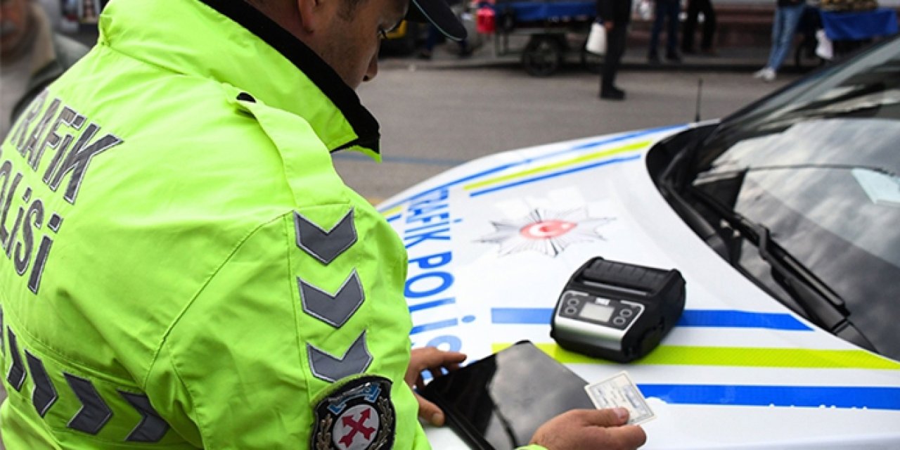 Mamak’ta bir haftalık denetimlerde çok sayıda sürücüye işlem yapıldı