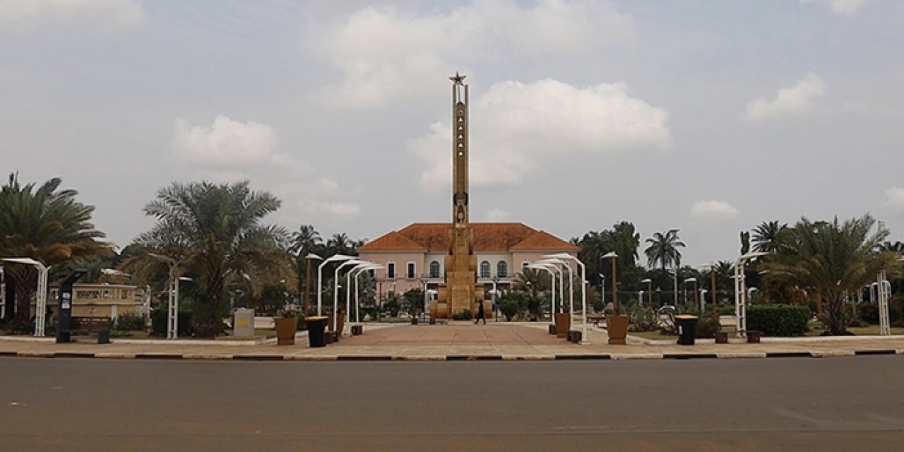 Gine Bissau’da General Horta N’Tam geçiş dönemi Cumhurbaşkanı olarak göreve başladı