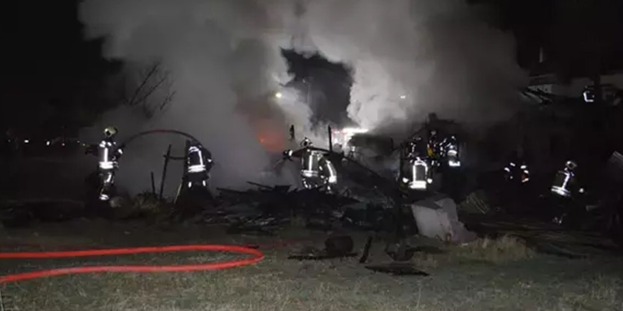 Ankara’da ev küle döndü: Üç kardeş son anda kurtarıldı