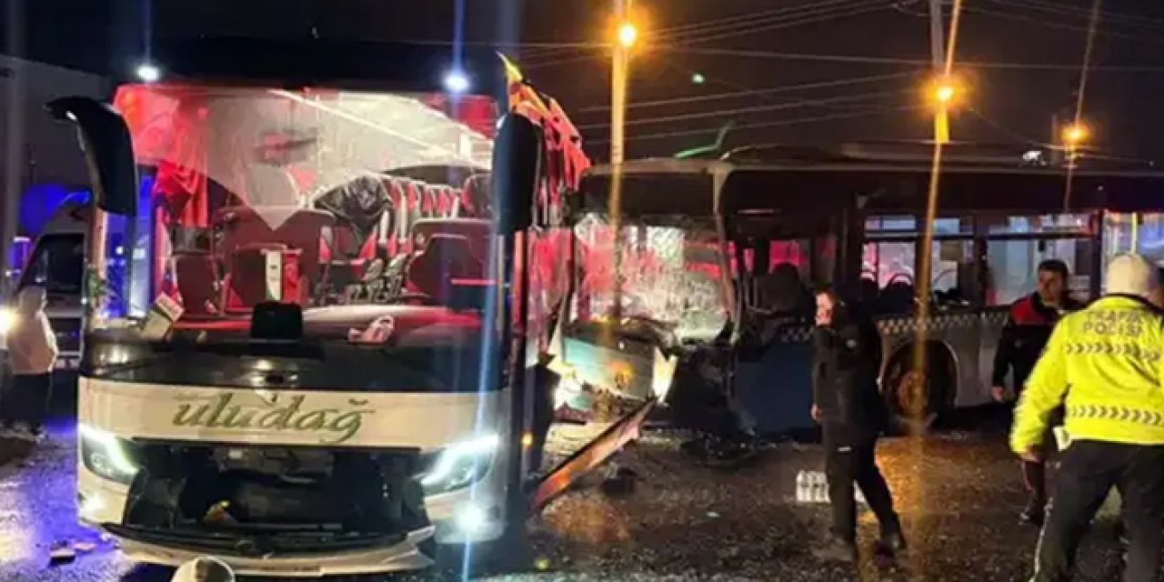 Korkunç kaza: Yolcu otobüsü ile halk otobüsü çarpıştı!