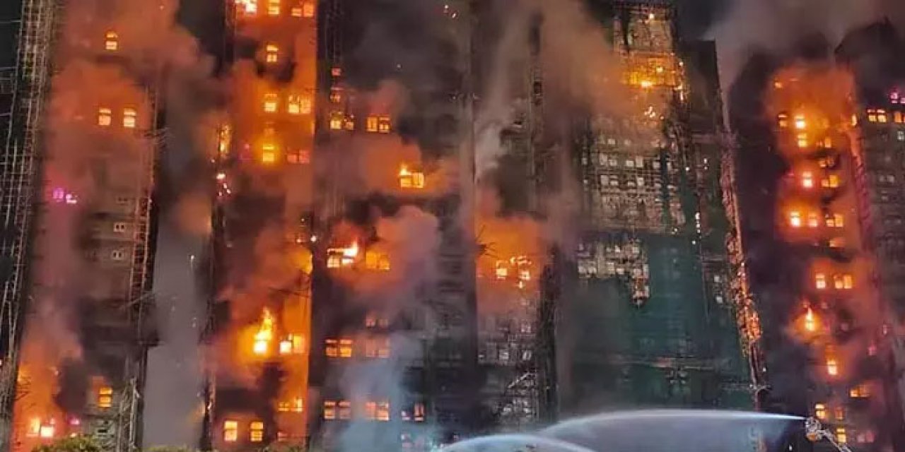 Kara dumanın ardından: Hong Kong’da büyük yas