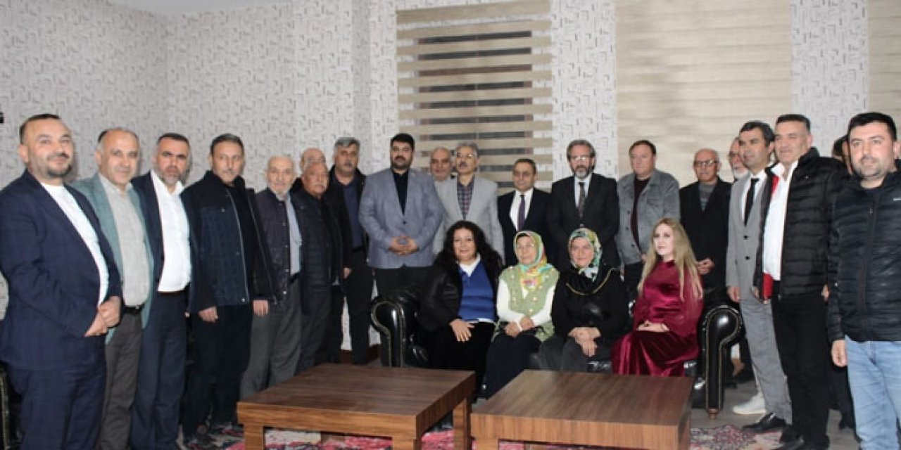 Mamak AK Parti heyeti Mamak Kırşehirliler Derneği’ni ziyaret etti