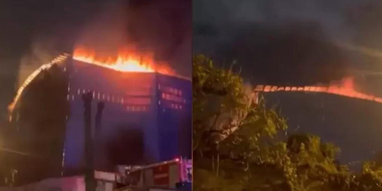 Üsküdar’da tadilat halindeki ahşap bina alevlere teslim oldu