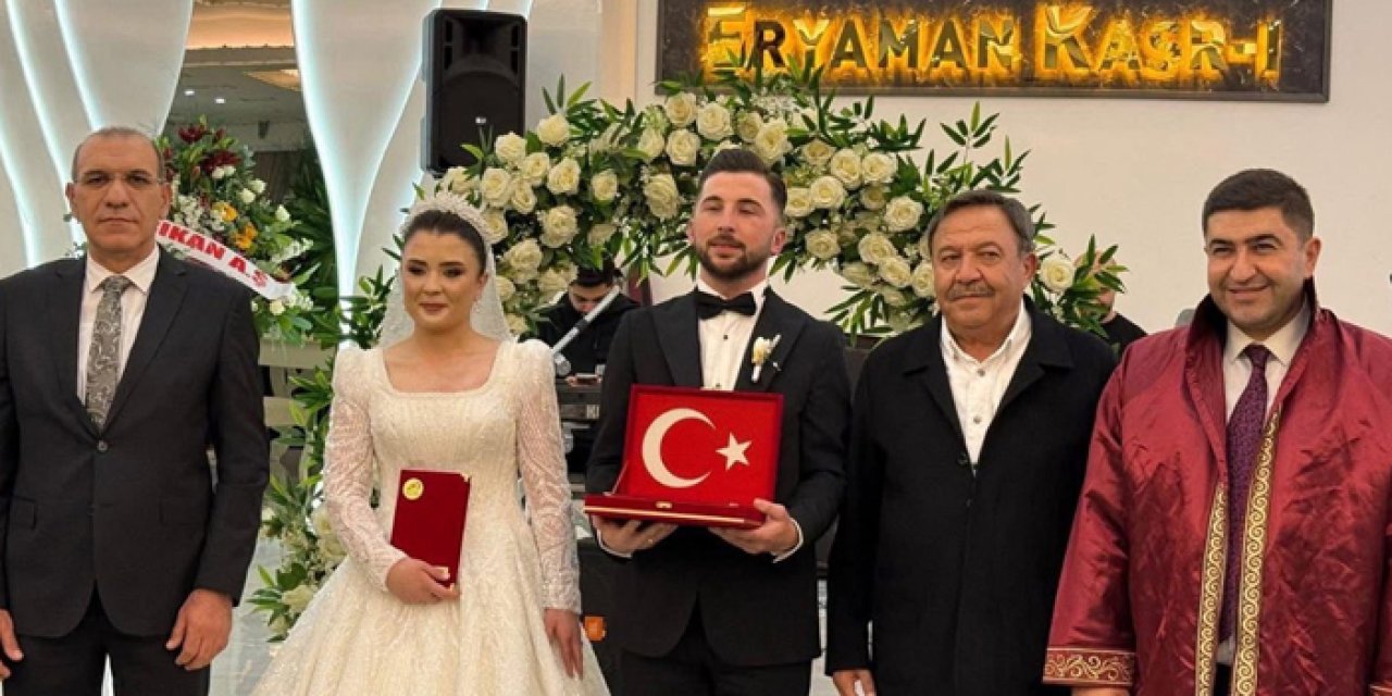 Ankara’da muhtar kızını evlendirdi, nikahı başkan kıydı