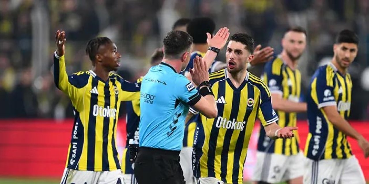 Trio o pozisyonu yorumladı: Derbi bitiminde noktayı koydu