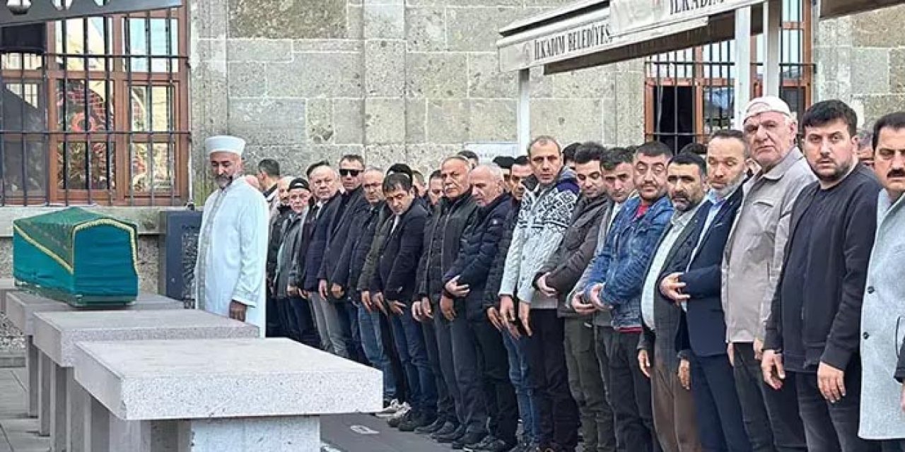 Cezaevinde intihar eden doktor Serdar Kıyak defnedildi