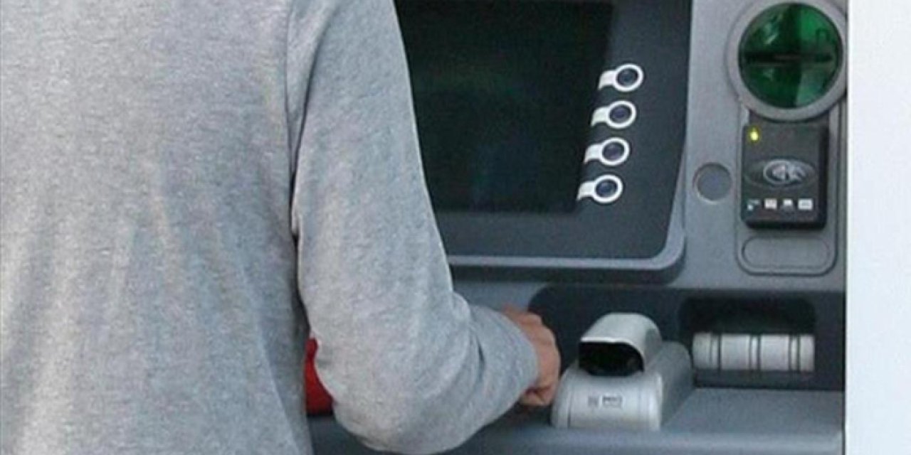 Esenler’de ATM tartışması kanlı bitti: Güvenlik görevlisi bıçaklandı