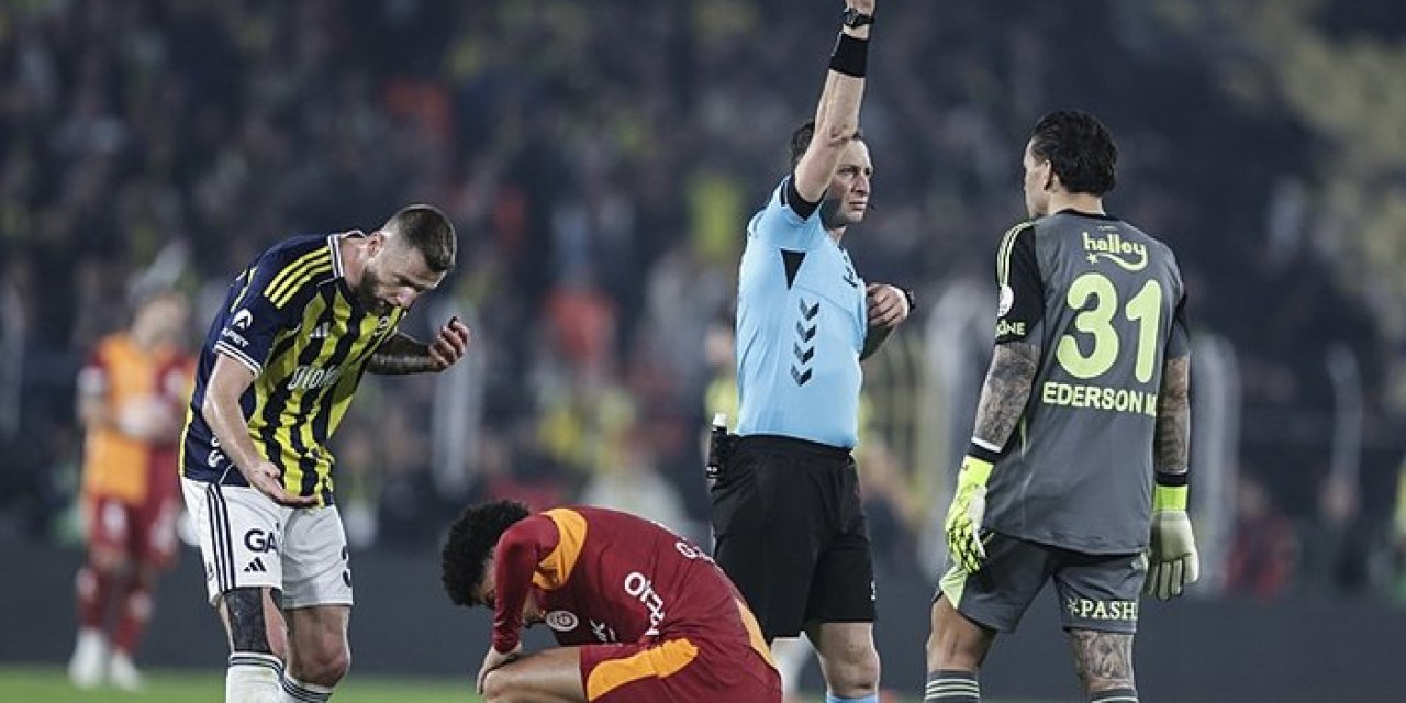 Derbi sonrası Riva mesaisi: Aslan Fener'in o yıldızını şikayet etti