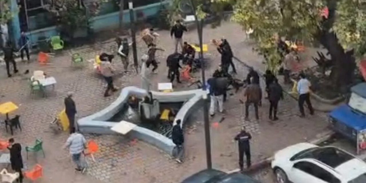 Manisa’da 80 Kişilik Silahlı ve Taşlı Kavga: İlçe Savaş Alanına Döndü